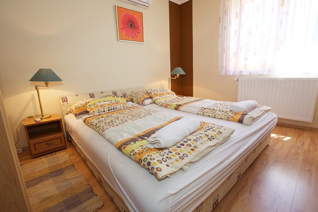 Zoli Apartmanok-Brody 51-53 Hajdúszoboszló Εξωτερικό φωτογραφία