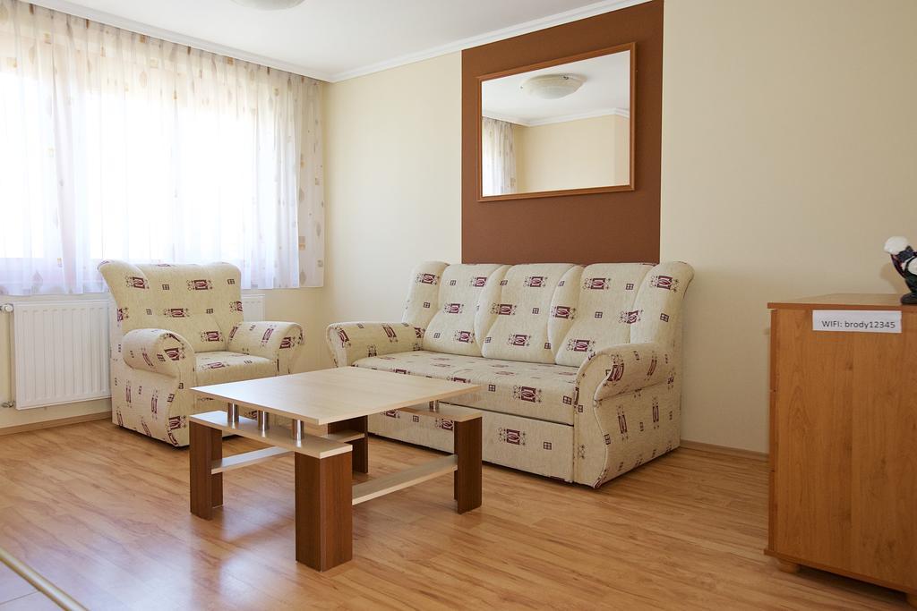 Zoli Apartmanok-Brody 51-53 Hajdúszoboszló Εξωτερικό φωτογραφία