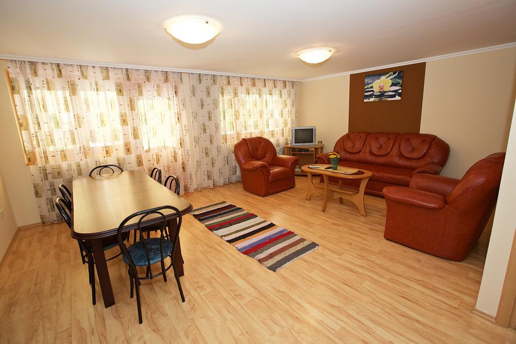 Zoli Apartmanok-Brody 51-53 Hajdúszoboszló Εξωτερικό φωτογραφία