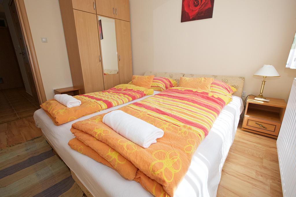 Zoli Apartmanok-Brody 51-53 Hajdúszoboszló Εξωτερικό φωτογραφία