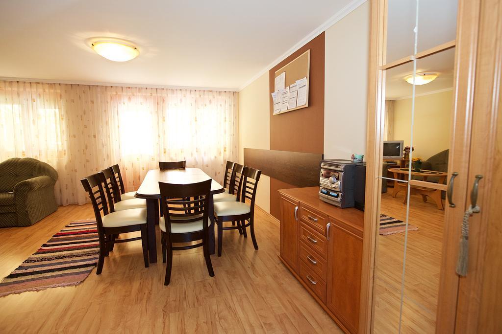 Zoli Apartmanok-Brody 51-53 Hajdúszoboszló Εξωτερικό φωτογραφία