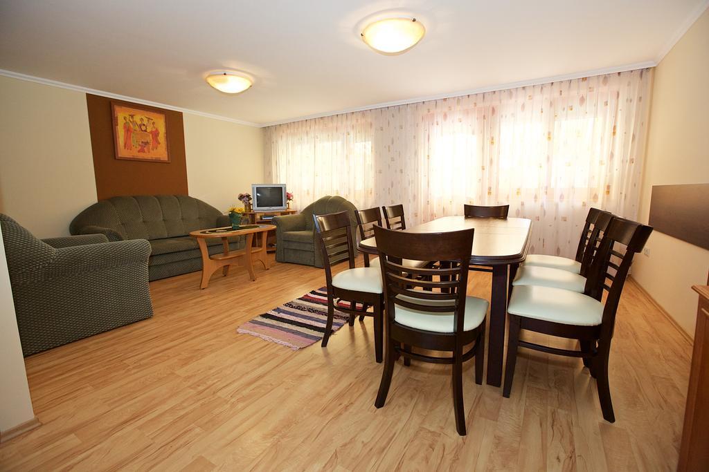 Zoli Apartmanok-Brody 51-53 Hajdúszoboszló Εξωτερικό φωτογραφία