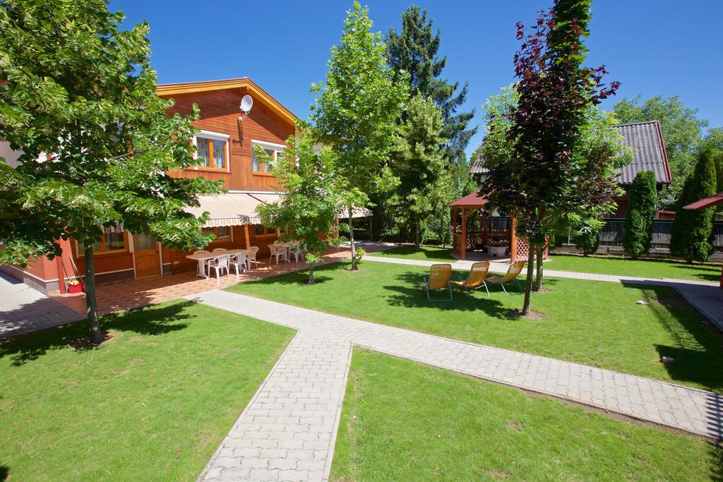 Zoli Apartmanok-Brody 51-53 Hajdúszoboszló Εξωτερικό φωτογραφία